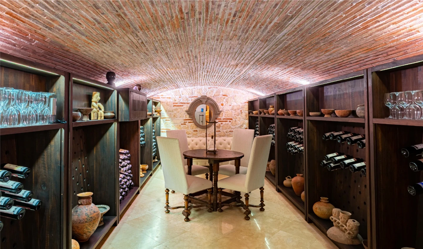 Cava de Vinos Privada